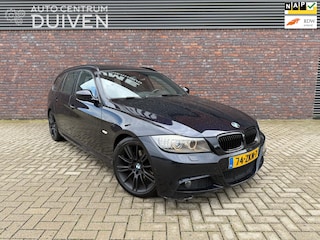 BMW 3-serie Touring 318i M-Sport | Pano | Automaat