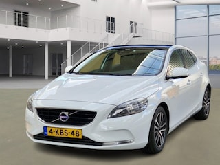 Volvo V40 1.6 D2 Momentum/PANO/ZEER RIJK AAN OPTIES