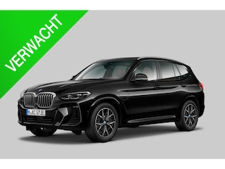 BMW X3 xDrive30e Business Edition Plus M-sport, panoramadak, head-up, comfort acces, camera, hifi
