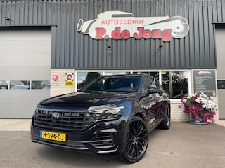 Volkswagen Touareg 3.0 TDI R-LINE