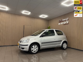 Toyota Yaris 1.0 VVT-i Terra * 28.657 km + NAP / APK 06-2026 / NL Auto *