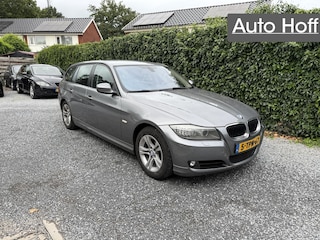 BMW 3-serie Touring 318d Business Line Automaat | Xenon | Navi | Autom. Airco | Cruise Control | Trekhaak | LMV | PDC | APK tot 02-07-2026!