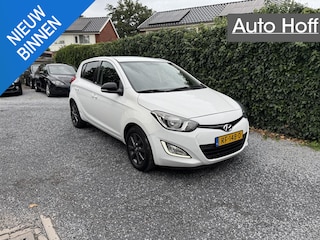 Hyundai i20 1.2i i-Motion | Airco | Cruise Control | Elekt. Ramen | LMV | Privacy Glass | PDC | APK tot 13-11-2025!