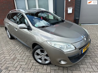 Renault Mégane Estate 1.4 TCe Dynamique / Navi / PDC / Clima / Cruise