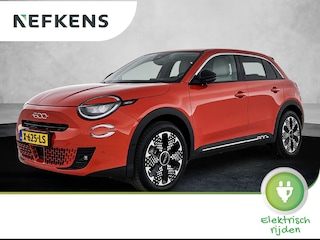 Fiat 600 e EV La Prima 54 kWh 156 pk | Navigatie | Achteruitrijcamera | Kunstlederen Bekleding | Verwarmde Voorstoelen | Elektrische Achterklep met Sensor | LED Koplampen | Dodehoek Detectie | Adaptieve Cruise Control | 18" Lichtmetalen Velgen | Apple Carplay/Android Auto |