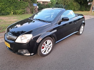 Opel Tigra TwinTop 1.4-16V Sport *Leder, Airco, groot scherm, APK bij verkoop*