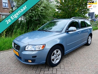 Volvo V50 2.0F Edition 146pk Clima Cruise PDC Xenon Youngtimer