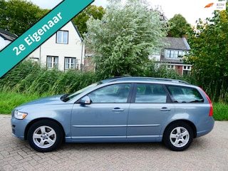 Volvo V50 2.0F Edition 146pk Clima Cruise PDC Xenon Youngtimer