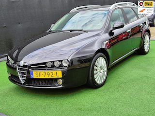 Alfa Romeo 159 Sportwagon 3.2 JTS Q4 LEDER!