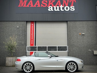 BMW Z4 Roadster (e89) Sdrive23i / Manual / Sportseats / Cruise / Prof navi / M adaptive suspension / Cruise / NICE OPTIONS!