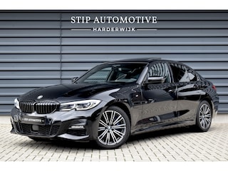 BMW 330e High Executive M Sport | Schuif/Kanteldak | ACC | Laser Light | Memory | Head-Up | Adaptief Onderstel |