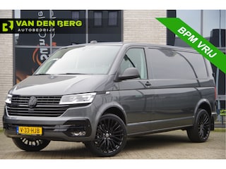 Volkswagen Transporter 2.0 TDI L2 30, 3-ZITS, 150PK AUT. LED, TREKHAAK, CAMERA, APPLE CARPLAY, STOELVERWARMING, STANDKACHEL, AIRCO