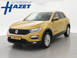 Volkswagen T-Roc 1.0 TSI + APPLE CARPLAY | TREKHAAK | STOELVERW.