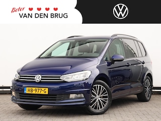 Volkswagen Touran 1.4 TSI Comfortline 7p 150pk DSG | Dealer onderhouden | Side Assist | Trekhaak | Navigatie | Cruise control | LED |