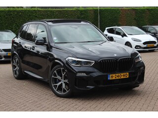 BMW X5 xDrive45e High Exe. M Sport / Trekhaak / Panoramadak / 360Camera / Head-up / 21'' / Laser LED / Luxe Leder / Harman Kardon / Keyless / Softclose / Stoelvenitlatie / Stuurverwarming / Dodehoek / DAB / Stoelverwarming 4x