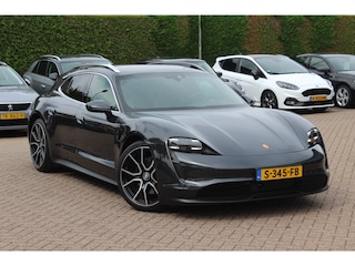 Porsche Taycan 79 kWh / Panoramadak / Camera / Adaptieve stoelen / Luchtvering / 21'' / Bose / Keyless / Sportchrono / Stoelverwarming / DAB / ACC