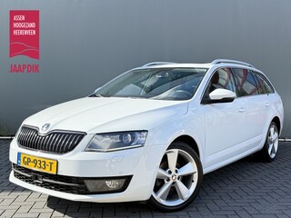 Skoda Octavia Combi BWJ 2015 1.6 TDI 111 PK Greentech Style Businessline AUTOMAAT | TREKHAAK | STOELVERW. | NAVI | CLIMA | ADAPTIVE CRUISE | PANORAMADAK | LEDER | KEYLESS | LMV | PDC