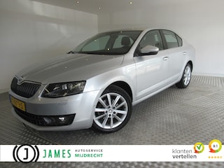 Skoda Octavia HB 1.4 TSI Grt. Style Business Automaat, Trekhaak