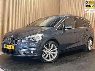 BMW 2-serie Tourer 220i High Executive |FULL OPTION|TREKHAAK|LEDER|PANO|STOELVERW|CAMERA|CLIMATE, CRUISE CONTROL|NL-AUTO|NAP|
