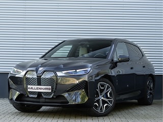 BMW iX xDrive50 - Sportpakket - Pano - Driving Ass Prof - Harman Kardon