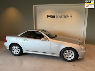 Mercedes-Benz SLK 200 KOMPRESSOR AUTOMAAT/ORIGINEEL NL-AUTO/132.049 km NAP/AIRCO/CRUISECONTROL/NAVIGATIE/LM-VELG/nweAPK+O.H