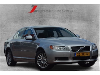 Volvo S80 2.5 T Momentum Nederlandse auto 156418 NAP dealeronderhouden laatste beurt bij 155000km riem reeds vervangen met oa leren bekleding pdc navigatie pdc cv geschikt als YOUNTIMER