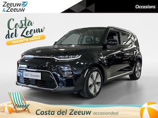 Kia Soul DynamicPlusLine 64 kWh | Warmtepomp | Navi | Apple Carplay/ Android Auto | Licht + Regensensor | Stoel + Stuurverwarming | Parkeersensoren Voor + Achter | 17"Lichtmetalen Velgen | Cruise Control Adaptief | Climate Control