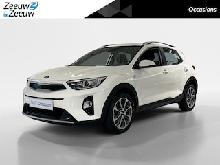 Kia Stonic 1.0 T-GDi DynamicLine |All-Seasonbanden | Apple Carplay / Android Auto | Navi | Lichtsensor | Parkeersensor + Camera Achter | Airco | 17”Lichtmetalen Velgen