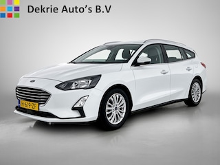 Ford Focus Wagon 1.5D 120PK Titanium / Airco-ecc. / Cruise-ctr. / Navigatie / Pdc.V+A / Trekhaak / Apk 7-2026