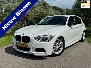 BMW 116d Business M-Uitvoering / 5-Deurs / Airco / Leder / LM-Velg / APK tm 10-02-2026