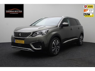 Peugeot 5008 1.2 PureTech Allure 2017 | 7 Persoons | Navigatie | Trekhaak | DAB Radio | Multifunctioneel Stuurwiel | Carplay | Cruise Control | Parkeersensoren | 2 Sleutels | Nationale Autopas