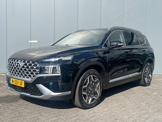 Hyundai Santa Fe 1.6 T-GDI 265pk PHEV Premium Sky | Leder | Carplay | Climate | Keyless | Navigatie | Elek. Klep | Full - Led | 360 Camera | KRELL Audio | Elek. Stoelen | Panoramadak | 19" Lichtmetaal | Winterpakket | Stoelventilatie | Dodehoek Detectie | Digitale Cockpit | Adapt. Cruisecontrol | Parkeer Assistent