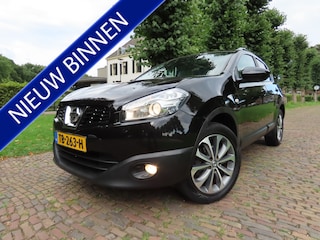 Nissan Qashqai 1.6 Tech View Ecc Cruisecontrol Navigatie Leer/Alcantara Panoramadak 360 Camera Xenon/Led Lm Velgen**Dealer Onderhouden**