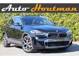 BMW X2 sDrive20i 192PK M-pakket High Executive Edition Huh|Panodak|Navi|Sfeer verl.|Led|E. Klep|Pdc|Lmv|Iso-fix|Lane assist