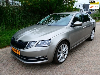 Skoda Octavia 1.0 TSI 116pk Style Automaat 2e eig. Navi PDC Historie