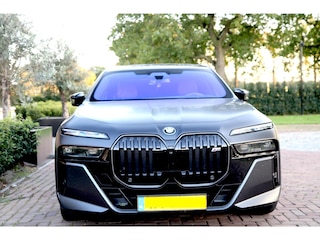BMW i7 M70 xDrive 106 kWh