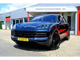 Porsche Cayenne 3.0 E-Hybrid Sport Chrono Aut. Pano|Sportstoelen|Luchtvering|Leder