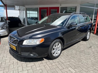 Volvo V70 2.0 T5 241pk AUT. Volvo Dealer onderhouden