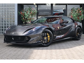 Ferrari 812 | Grigio Granito, Carbon in/ext., Passenger display, Carbon Daytona racestoelen, Lift, JBL, Adaptive CC, 360°Camera