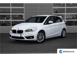 BMW 2-serie Tourer 218i Corporate Lease Executive | Trekhaak | Navigatie | Cruise control