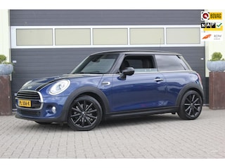Mini John Cooper Works 1.5 Serious Business | JCW interieur |