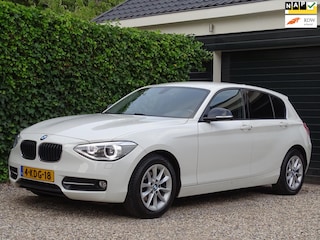 BMW 116i Business Sport | Automaat | N.A.P. | Xenon | Navigatie | PDC