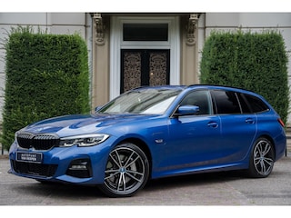 BMW 3-serie Touring 330e M-Sport ADAPTIVE | 360 CAM | SAFETY PACK | HIFI | 1E EIGN NIEUWSTAAT