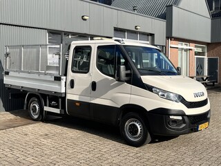 Iveco Daily 35S11D 2.3 345 Airco Trekhaak 3500kg trekgewicht 6-Persoons Open laadbak Pick-up P-up Bakwagen 1e eigenaar Euro 5 Bpm vrij voor particulier gebruik!!
