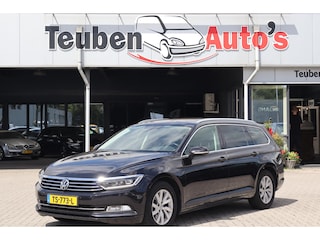 Volkswagen Passat Variant 2.0 TDI Comfortline Business (BTW AUTO) Adaptieve cruise control, Navigatie, Trekhaak, Camera, Climate control, Stoelverwarming