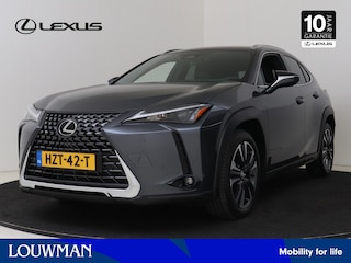 Lexus UX 300h Business Line | Blind Spot Monitor | Draadloze Telefoonoplader | 18" Lichtmetalen Velgen |