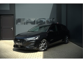 Ford Focus Wagon 1.0 EcoBoost Hybrid ST Line X | Stoelverwarming | Stuurverwarming | Automaat | Navigatie | Camera | Apple Carplay | Cruise Control | Keyless | LED | PDC |