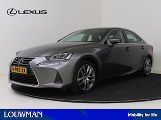 Lexus IS 300h Hybrid Business Line Pro | Premium Navigatie | Safety System | Quad LED |