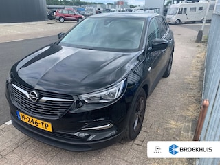 Opel Grandland X 1.2 Turbo 120 Jaar Edition Camera | Stoelverwarming | Clima | Cruise | Bluetooth | LMV | Navigatie | | Achteruitrijcamera | Airco | Apple Carplay/Android Auto|telefoonintegratie premium