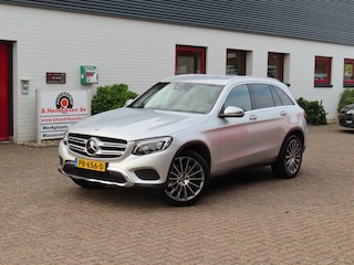 Mercedes-Benz GLC 250 211pk 4MATIC 9G-TRONIC Prestige/ Burmester sound/ Keyless entry/ DAB/ Trekhaak/ Adaptieve cruise/ Camera achter/ Origineel NL/ NAP
